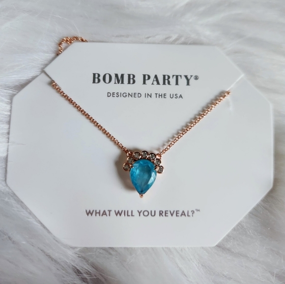 NWT Bomb Party March 2023 Aquamarine Fused Quartz Rose Gold Plated Necklace - Picture 4 of 5